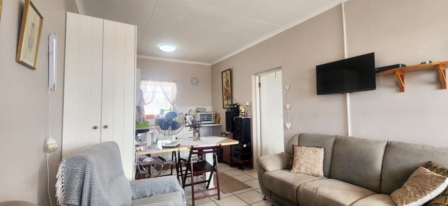 1 Bedroom Property for Sale in Bredasdorp Western Cape